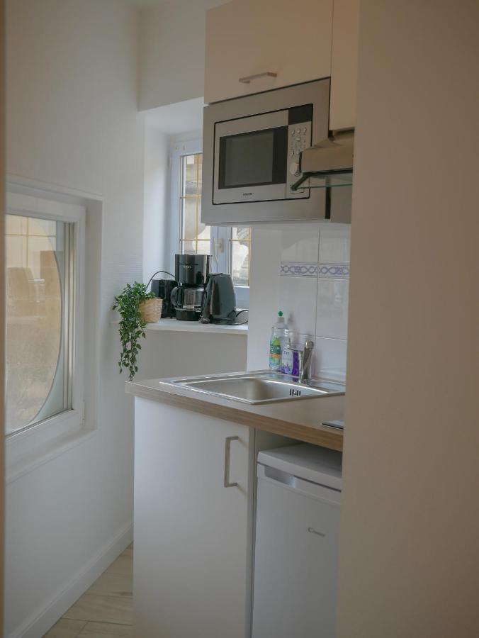 Studio Renove Avec Terrasse Et Vue Unique ! Caen Exteriör bild